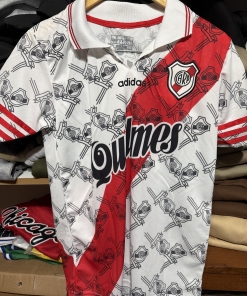 REMERA RIVER RETRO
