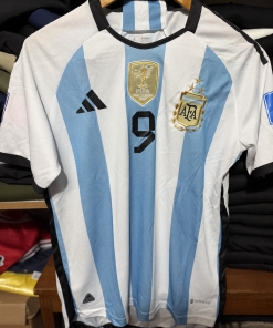 REMERA ARG J ALVAREZ