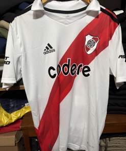 RIVER E.PEREZ